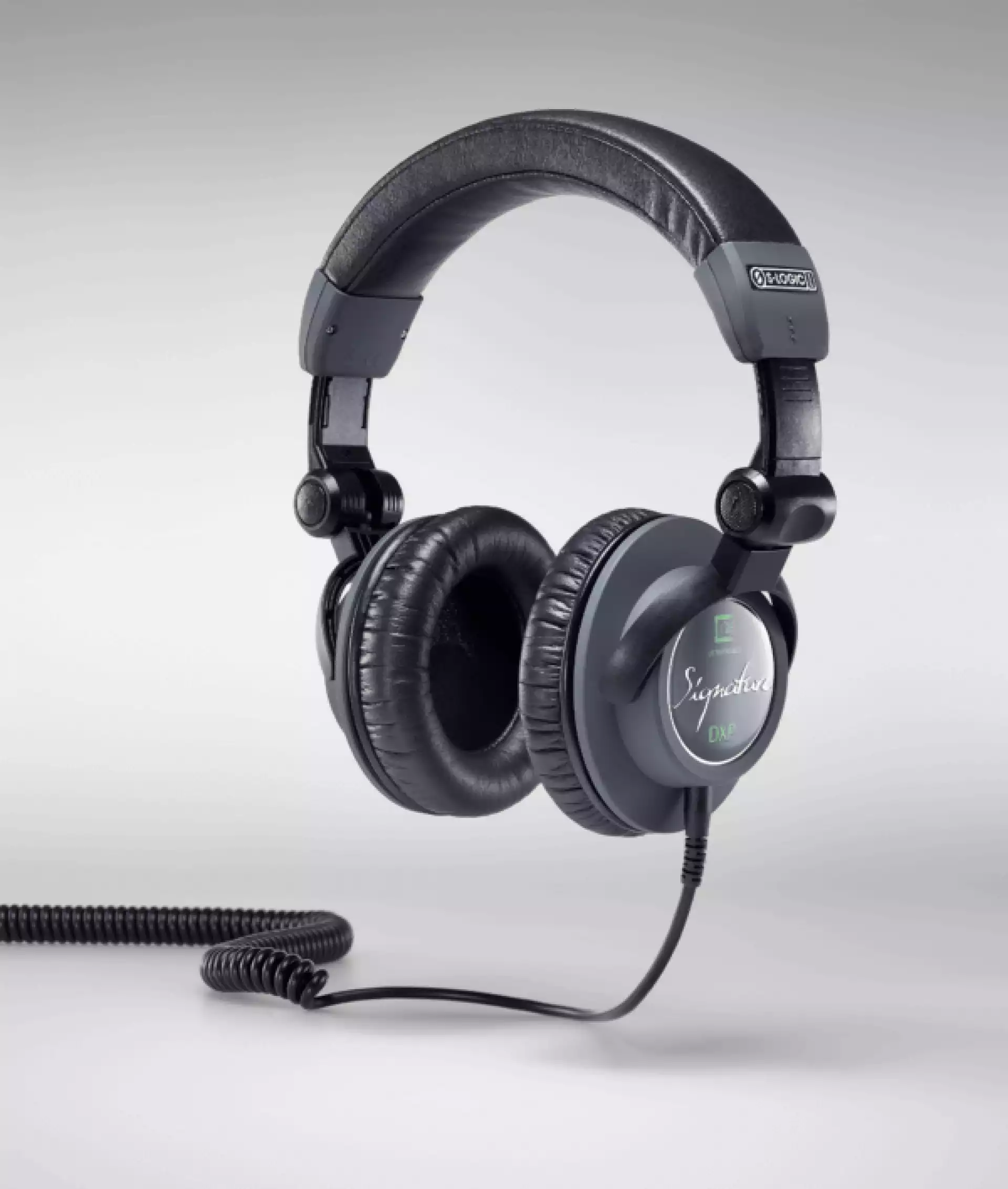https://www.player.hr/images/products/big/32933.webp