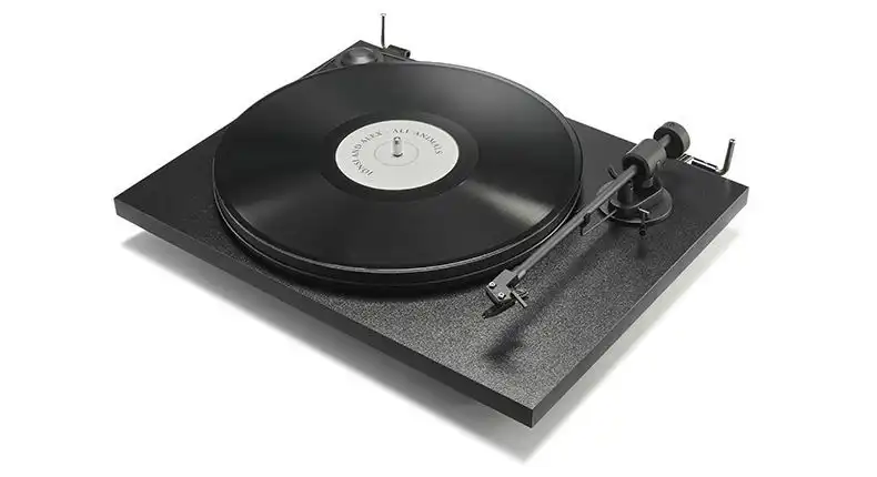 PRO-JECT Primary E Black OM NN